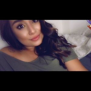 Meet your Posher, Renee